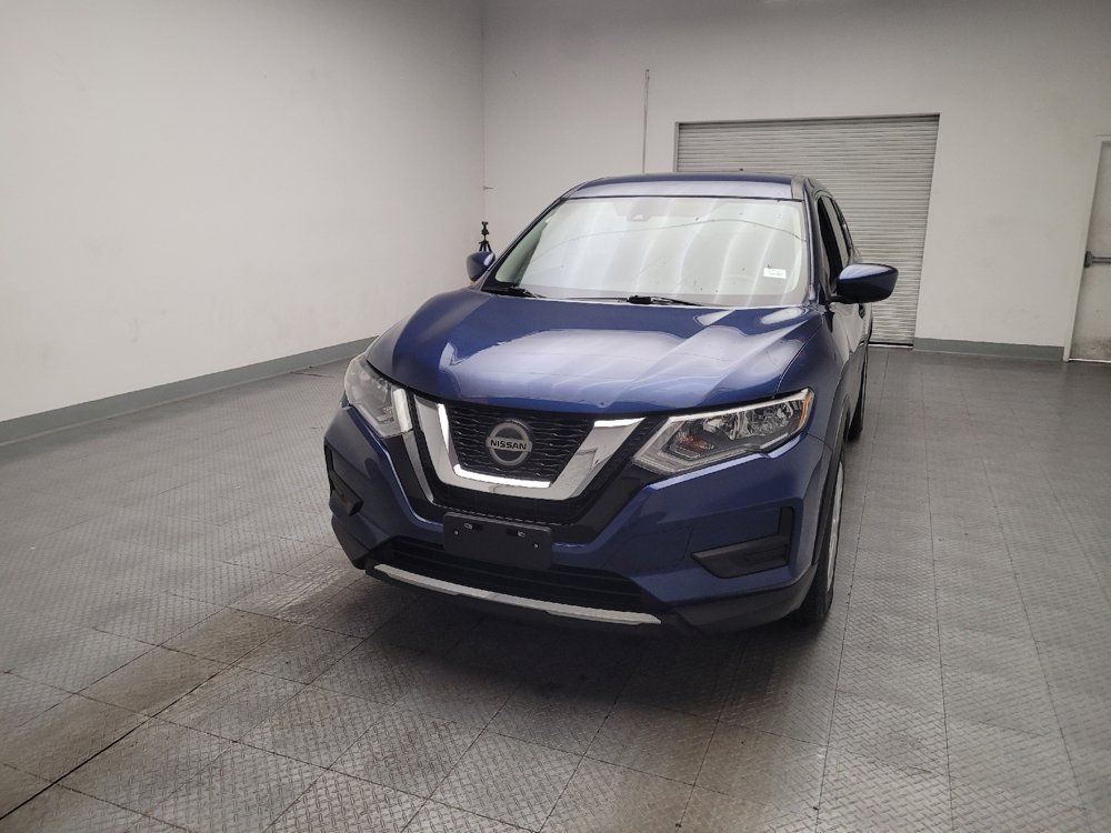 Used 2020 Nissan Rogue S FWD image 15