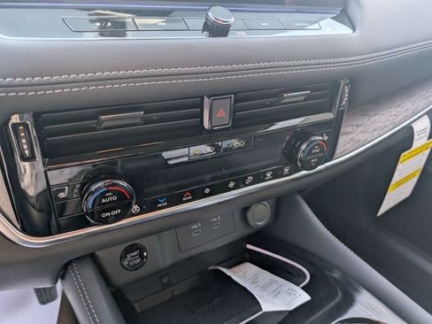 New 2026 Nissan Rogue Platinum w/ Platinum Premium Package image 23