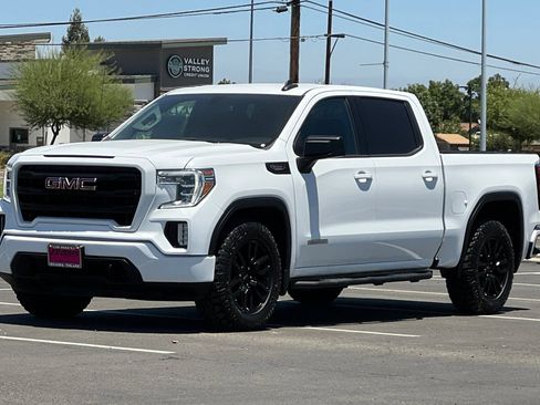 Used 2021 GMC Sierra 1500 Elevation RWD image 9