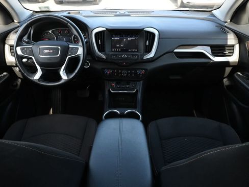 Used 2020 GMC Terrain SLE w/ Driver Convenience Package FWD image 6