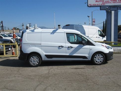 Used 2022 Ford Transit Connect XL image 2