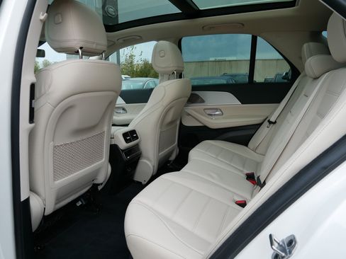 Used 2022 Mercedes-Benz GLE 350 GLE 350 image 16