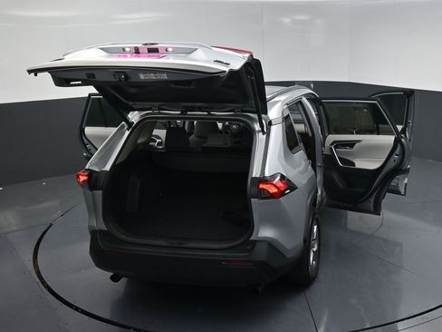 Used 2024 Toyota RAV4 XLE image 23