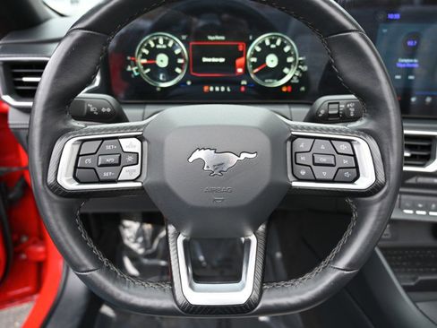 Used 2024 Ford Mustang Premium image 20
