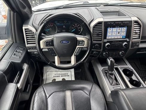 Used 2018 Ford F150 Platinum w/ Equipment Group 701A Luxury AWD/4WD image 23