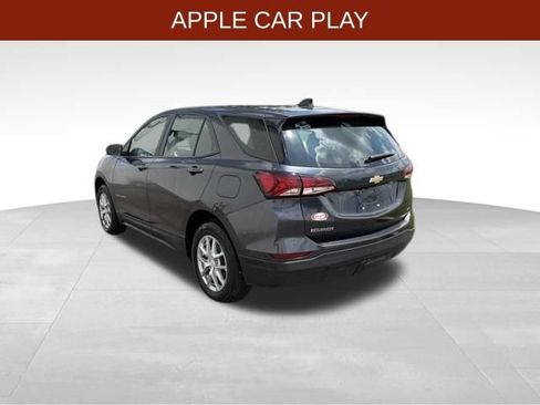 Used 2022 Chevrolet Equinox LS AWD/4WD image 5