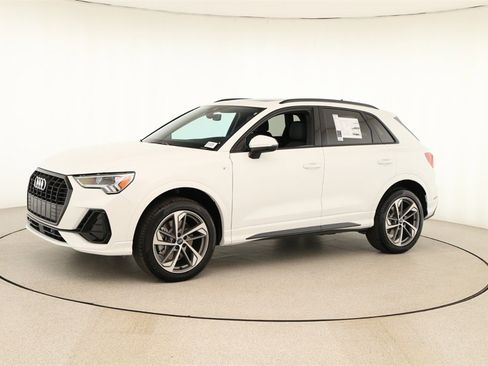 New 2025 Audi Q3 2.0T Premium image 13