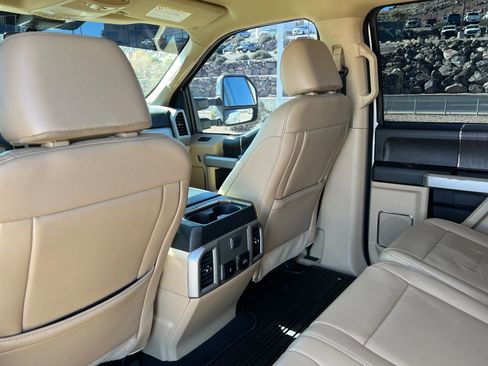 Used 2021 Ford F250 Lariat w/ Lariat Ultimate Package image 19