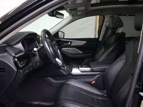 Used 2023 Acura MDX FWD w/ Technology Package image 17
