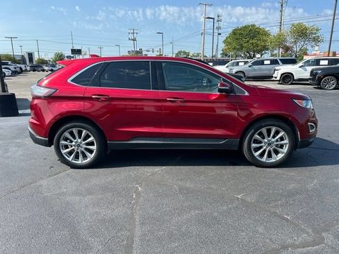 Used 2018 Ford Edge Titanium w/ Equipment Group 301A FWD image 5