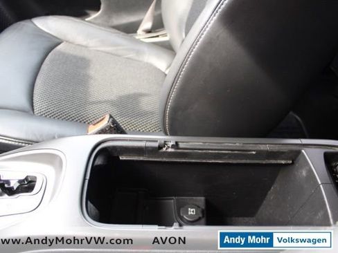 Used 2020 Dodge Journey Crossroad FWD image 40
