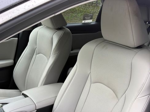Certified 2022 Lexus RX 350 FWD w/ Premium Package image 20