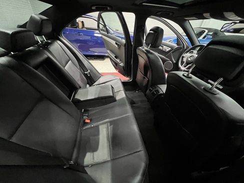 Used 2014 Mercedes-Benz C 300 4MATIC Sedan image 25