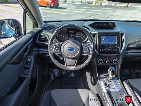 Used 2021 Subaru Crosstrek 2.0i Premium w/ Moonroof Package image 2