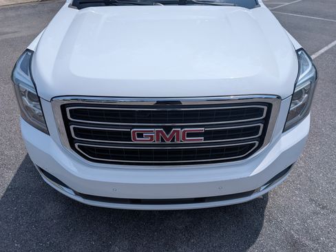 Used 2018 GMC Yukon SLT w/ Open Road Package RWD image 12
