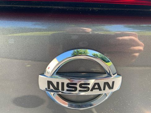 Used 2019 Nissan Sentra SR FWD image 28