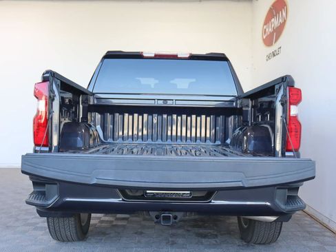 Certified 2023 Chevrolet Silverado 1500 Custom RWD image 5