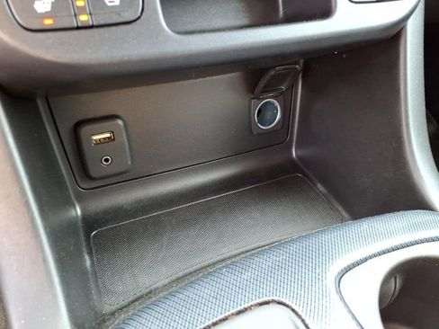 Used 2018 Chevrolet Colorado Z71 image 19