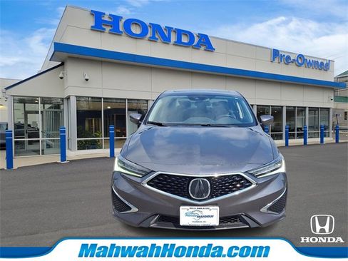 Used 2021 Acura ILX image 2