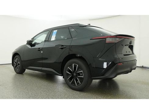New 2026 Toyota bZ FWD image 21