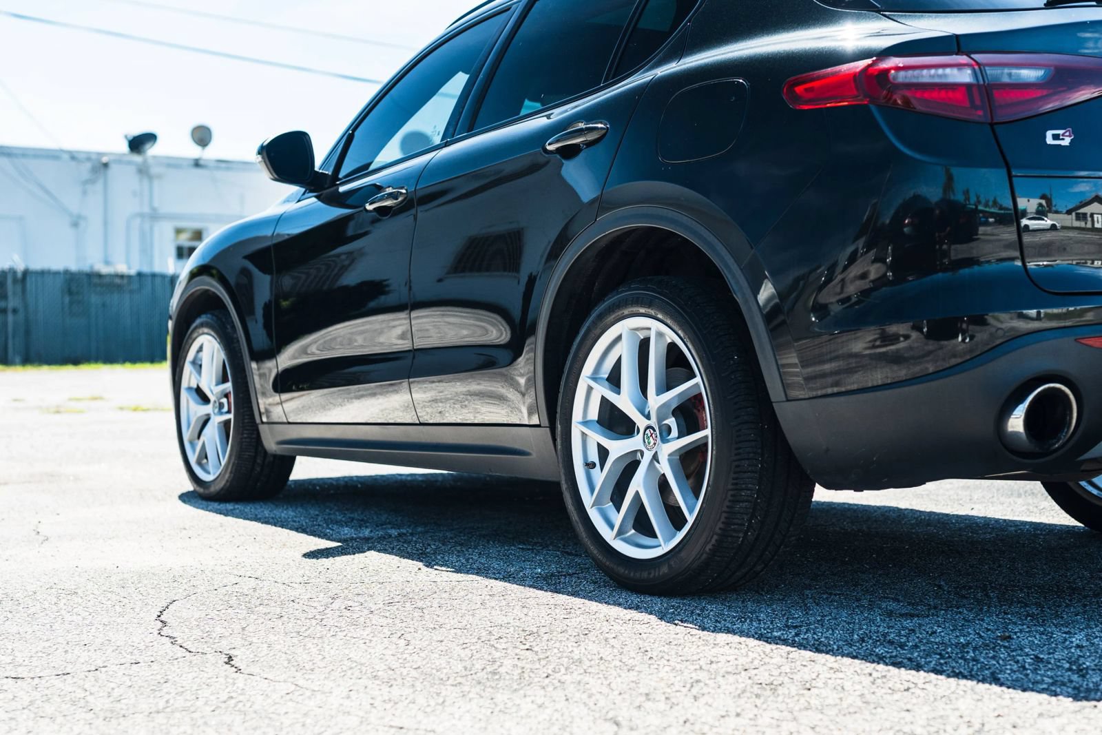Used 2019 Alfa Romeo Stelvio Ti AWD/4WD image 10
