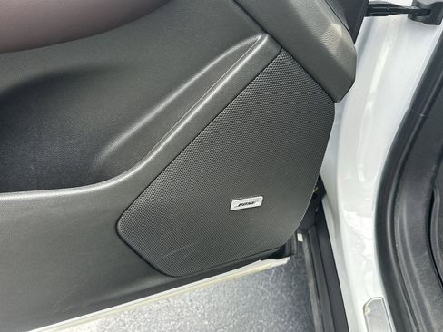 Used 2020 Cadillac XT6 Premium Luxury image 25