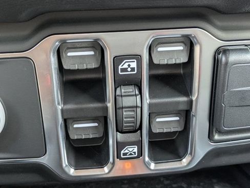 New 2026 Jeep Wrangler Unlimited Sport AWD/4WD image 23