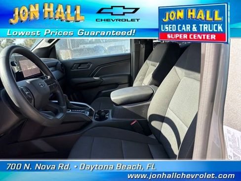 Used 2024 Chevrolet Colorado Trail Boss w/ Technology Package image 21