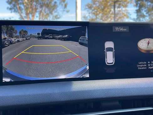 Used 2025 Genesis GV70 2.5T w/ Select Package image 20