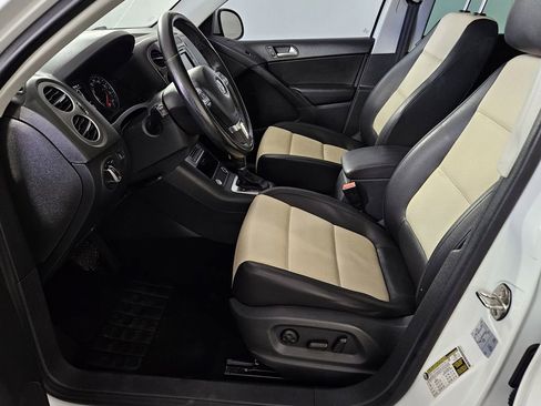 Used 2017 Volkswagen Tiguan Wolfsburg Edition FWD image 20