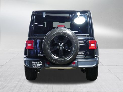 Used 2020 Jeep Wrangler Unlimited Sahara AWD/4WD image 6