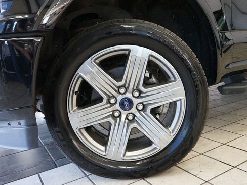 Used 2018 Ford F150 XLT w/ Equipment Group 302A Luxury image 47