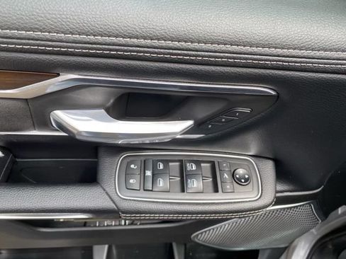 Used 2021 RAM 1500 Laramie AWD/4WD image 16