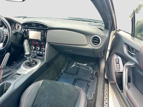 Used 2017 Subaru BRZ Limited w/ Performance Package RWD image 20