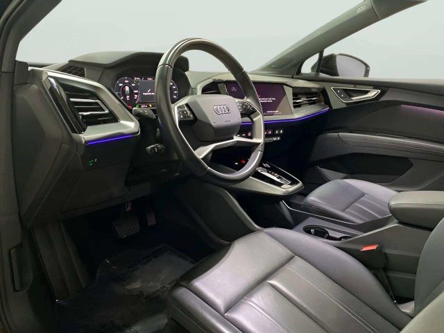 Used 2023 Audi Q4 e-tron Premium Plus RWD image 18