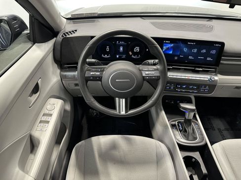 Certified 2024 Hyundai Kona SEL AWD/4WD image 20