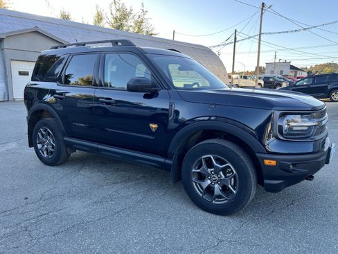 Used 2023 Ford Bronco Sport Badlands image 7