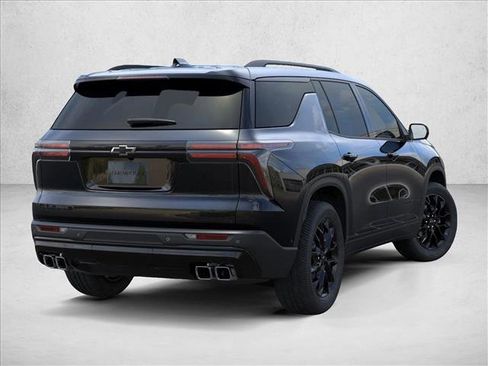 New 2026 Chevrolet Traverse LT w/ Midnight/Sport Edition image 5