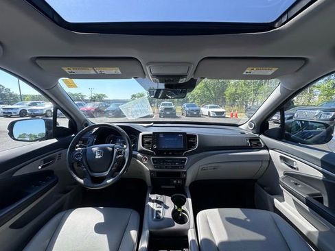 Used 2021 Honda Ridgeline RTL-E image 2