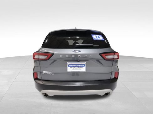 Used 2024 Ford Escape Active image 3
