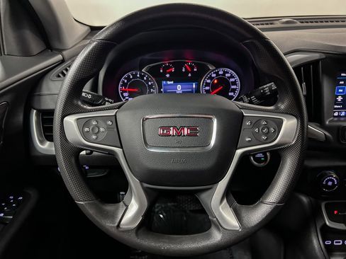 Certified 2022 GMC Terrain SLE image 12