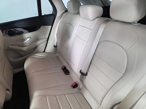 Certified 2022 Mercedes-Benz GLC 300 image 16
