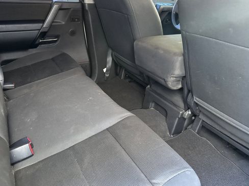 Used 2010 Nissan Titan XE w/ XE Popular Equipment Pkg image 28