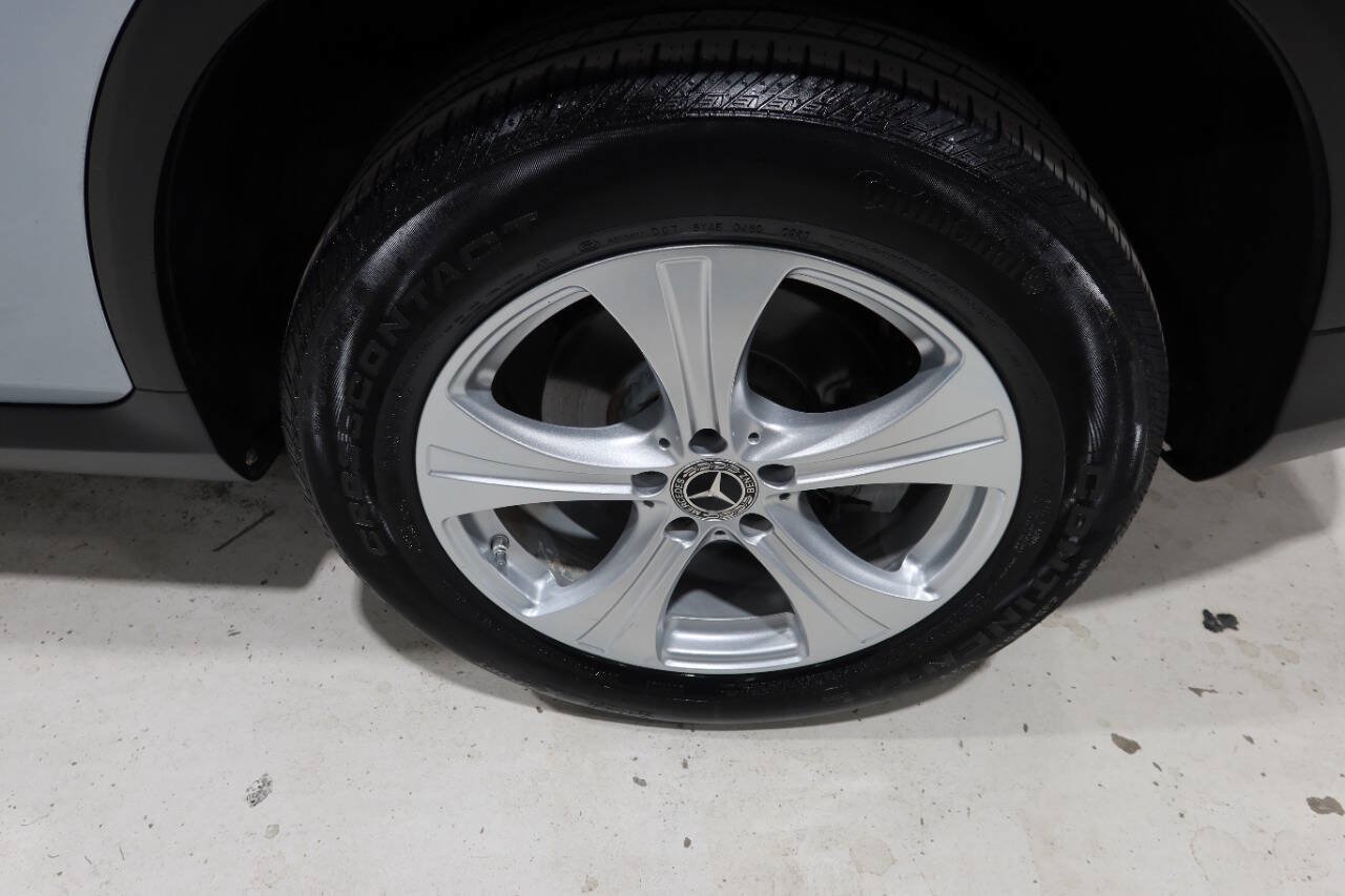 Used 2018 Mercedes-Benz GLC 300 image 35