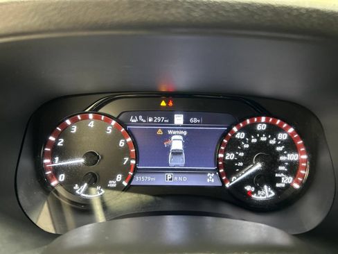 Used 2023 Nissan Frontier PRO-4X w/ Technology Package AWD/4WD image 17