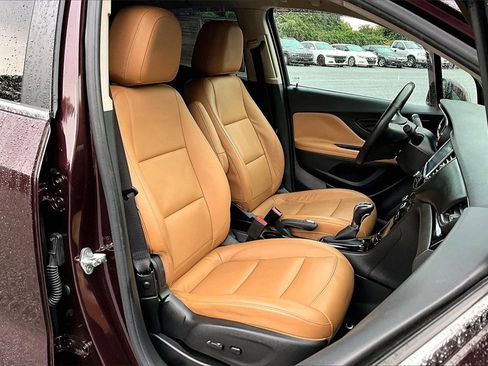 Certified 2018 Buick Encore Premium w/ Experience Buick Package image 27