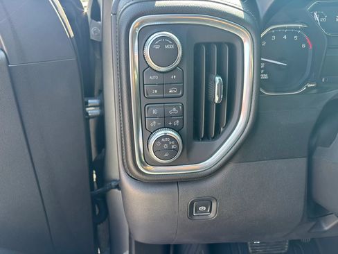 Used 2020 GMC Sierra 1500 SLT AWD/4WD image 14