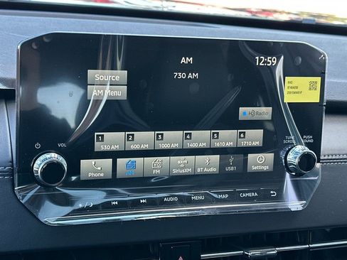 New 2025 Mitsubishi Outlander SE image 19