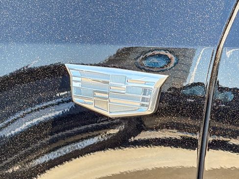Certified 2023 Cadillac XT5 Premium Luxury w/ Platinum Package AWD/4WD image 8