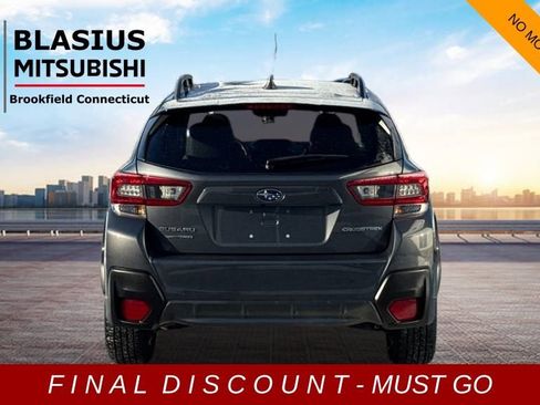 Used 2023 Subaru Crosstrek 2.0i Premium image 7